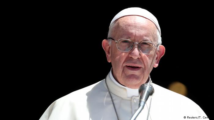 «Невозможно верить в Бога и принадлежать к мафии»: Папа Римский призвал членов «Коза Ностра» к раскаянию