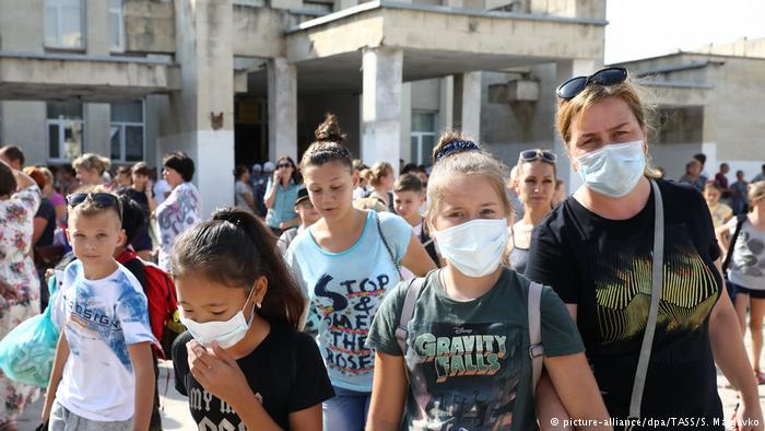 Химические выбросы в городе Армянск в аннексированном Крыму: школы и детсады закрыты — видео