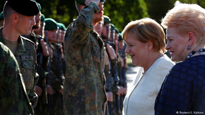 Меркель: Россия дестабилизирует обстановку в Украине, Грузии, Армении, Молдове и Азербайджане