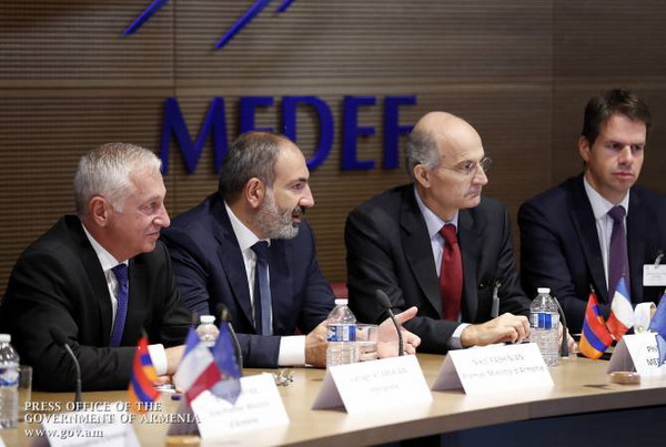 Никол Пашинян в Париже встретился с членами MEDEF — Движения французских предприятий