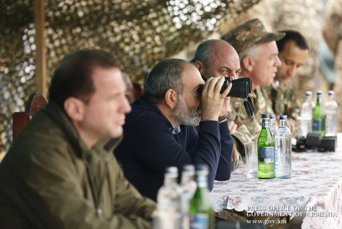 ВС Армении и Армия обороны Арцаха уверенно контролируют ситуацию на передовой: Никол Пашинян
