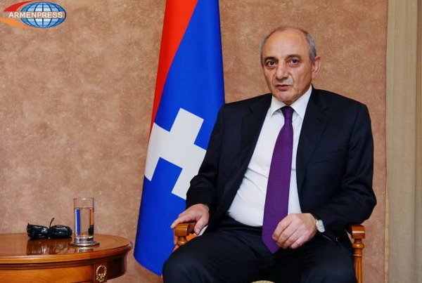 «Развитие и укрепление Республики Армения — всеармянская задача»: Бако Саакян поздравил Никола Пашиняна с Днем Независимости