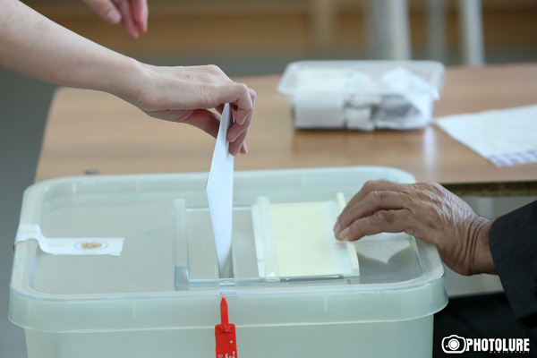 Данные ЦИК на 11:00: на выборах в Совет старейшин Еревана проголосовали 79 686 избирателей
