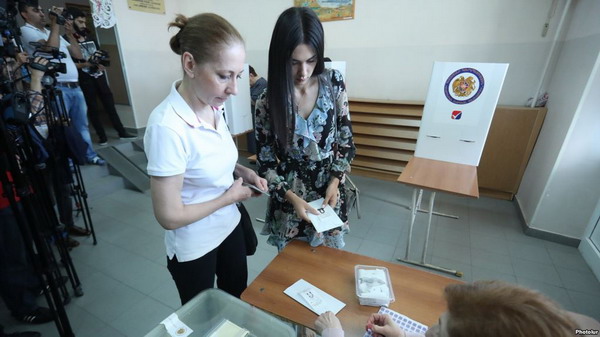ЦИК Армении объявил предварительные данные об участии на выборах Совета старейшин Еревана