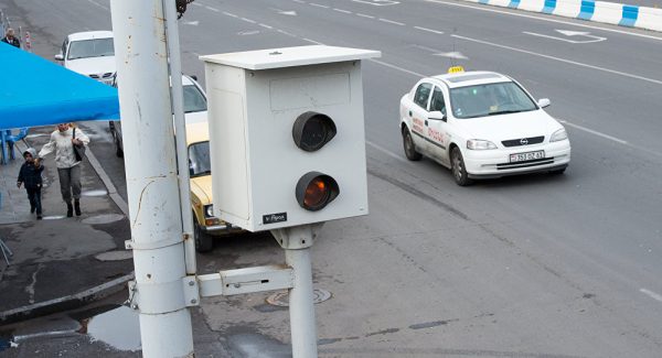 Разъяснение Полиции Армении о видеокамерах «против водителей»