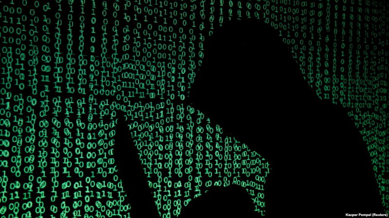 Российские хакеры атаковали энергетические и транспортные компании Польши и Украины