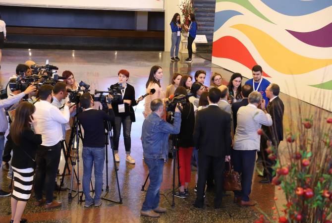 Проведение саммита Франкофонии в Армении показывает возможности государства: Зограб Мнацаканян