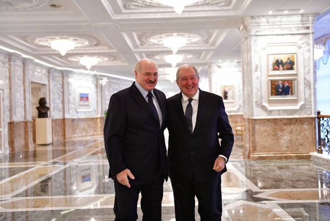 В Минске состоялась встреча президентов Армении и Беларуси Армена Саргсяна и Александра Лукашенко