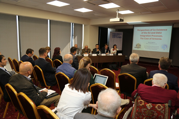 Состоялась презентация книги «Перспективы совмещения европейского и евразийского интеграционных процессов: пример Армении»