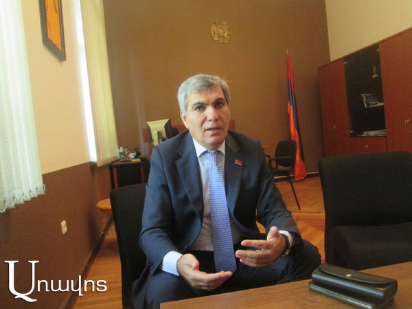 Арам Саргсян рассказал подробности обсуждений между правительством и парламентом