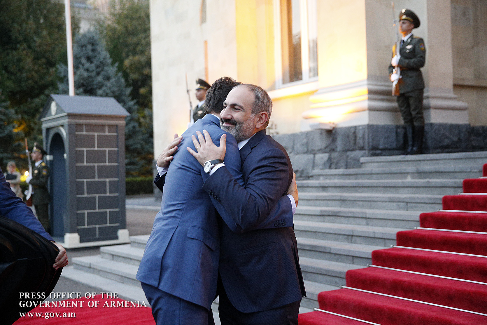 Никол Пашинян и Джастин Трюдо обсудили вопросы дальнейшего развития армяно-канадских отношений
