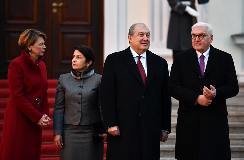 Президент Саргсян пригласил Президента Германии посетить Армению с официальным визитом