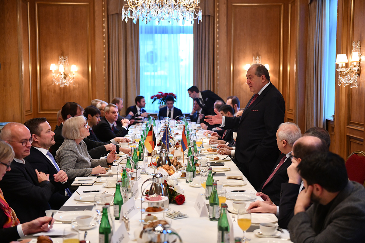 Президент Армен Саргсян встретился с главами ряда ведущих германских компаний