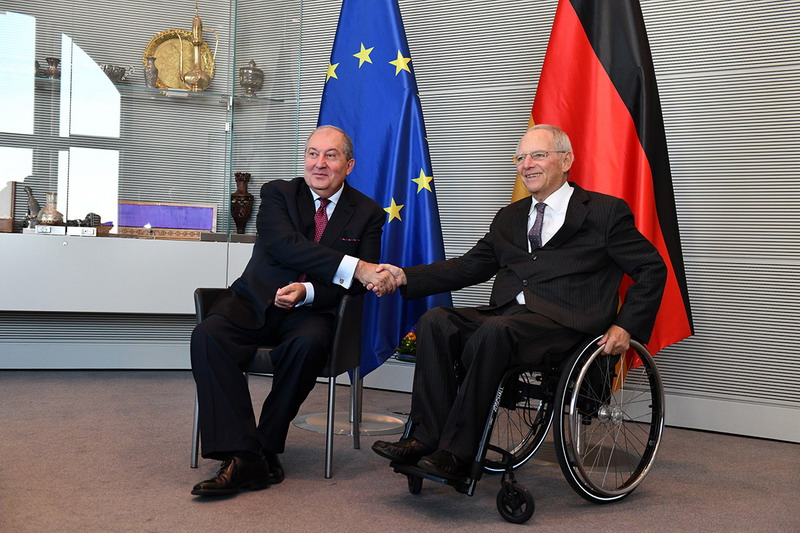 Президент Саргсян в Бундестаге встретился с его председателем Вольфгангом Шойбле