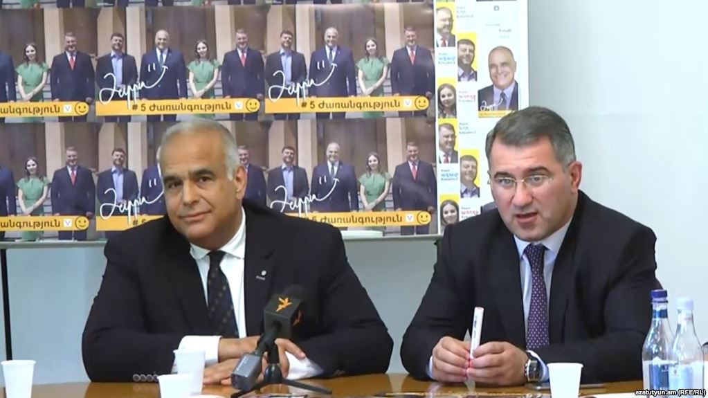 Партия «Наследие» отказалась от участия в досрочных парламентских выборах