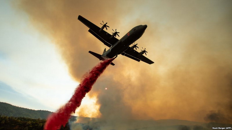 Пожары в Калифорнии: 31 погибший, сотни пропавших без вести, сгорел дом Ким Кардашьян