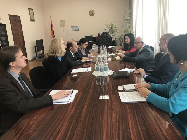 Сотрудники посольства США вместе с ЦИК Армении обсудили вопросы поддержки предстоящих выборов