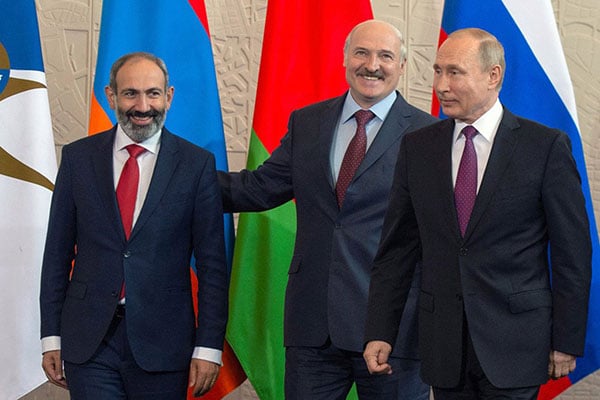Армения, Беларусь, Россия – не союзный треугольник