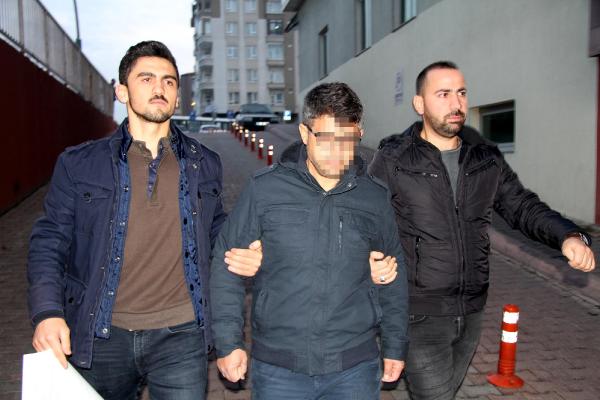 В Турции задержаны сотни военнослужащих