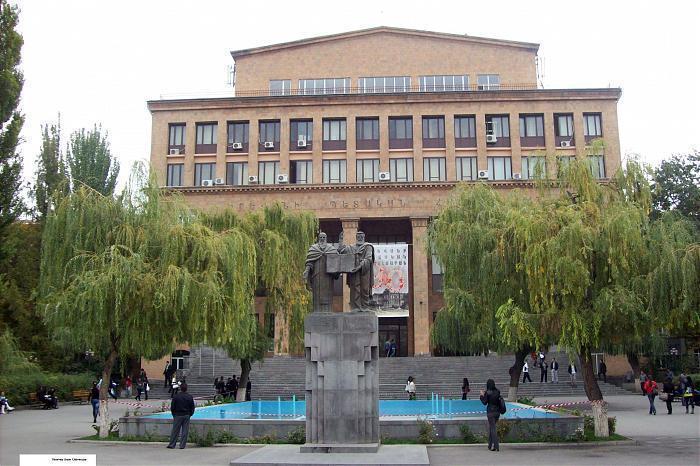 Никол Пашинян утвердил новый состав Попечительского совета Ереванского государственного университета