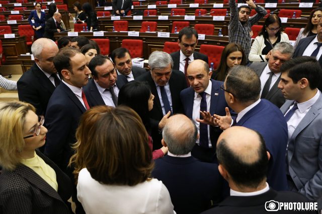 Внесен первый законопроект партии «Просвещенная Армения»