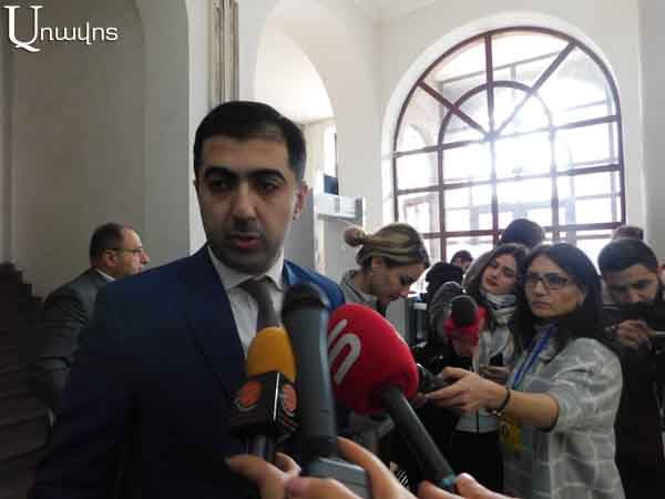 Адвокатская группа Кочаряна может вновь обратиться в Конституционный суд после уточнения иска