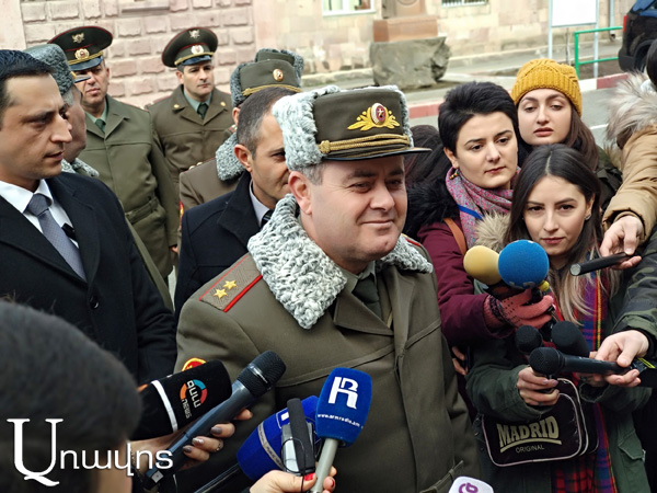 «Наше сотрудничество с Арцахом продолжается так же, как это было и раньше»: начальник Генштаба ВС Армении