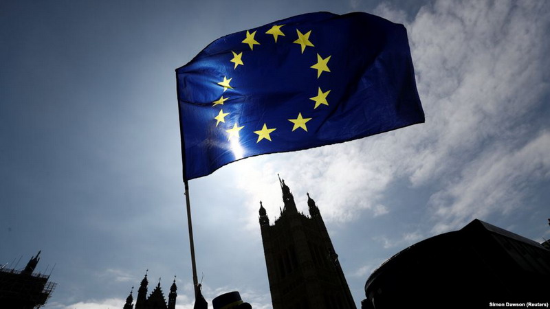 Выход Британии из ЕС может быть отложен до 2021 года: The Guardian