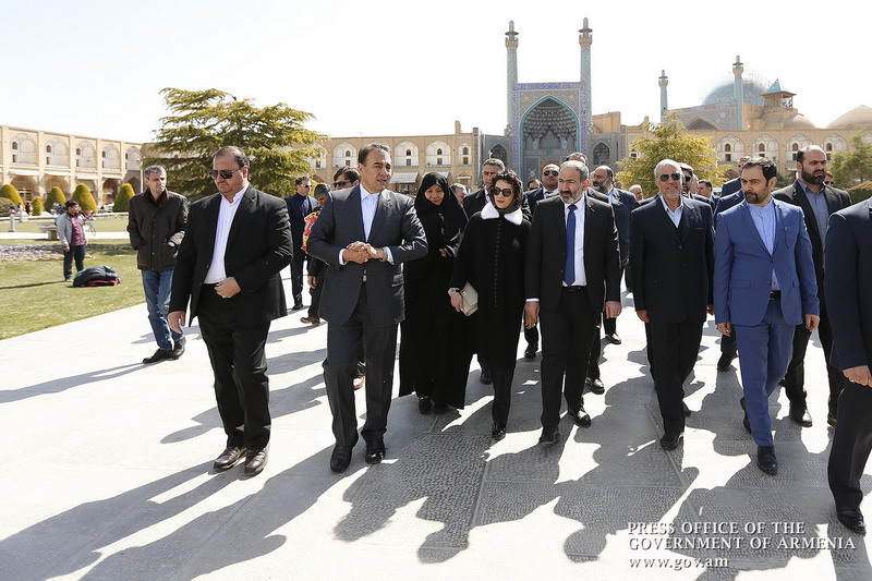 Армянская делегация во главе с премьер-министром Николом Пашиняном прибыла в Исфахан