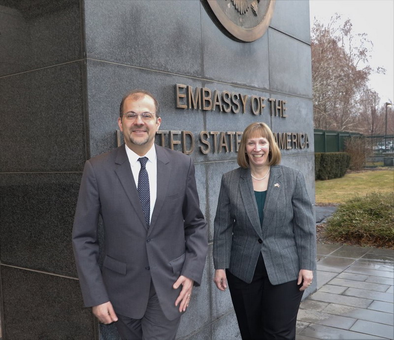 Сегодня посол США Линн Трэйси провела первый рабочий день в Армении