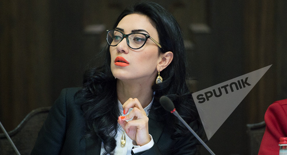 Арпине Ованнисян вышла из РПА и стала адвокатом