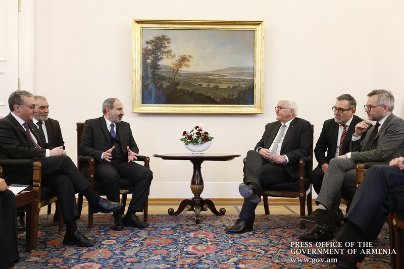 Никол Пашинян и Франк-Вальтер Штайнмайер обсудили вопросы расширения армяно-германского партнерства