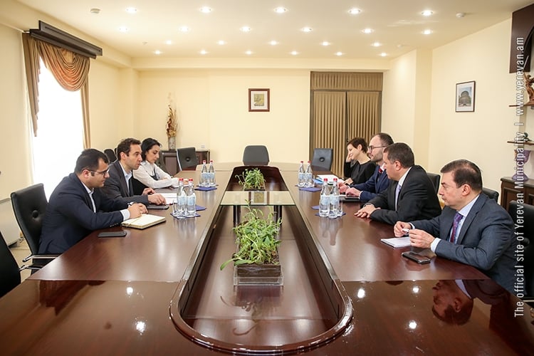 Мэрия Еревана и Европейский инвестиционный банк расширяют направления сотрудничества