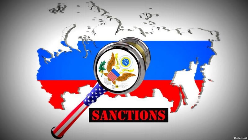 Россия в ожидании новых санкций США: оценки российских и американских экспертов