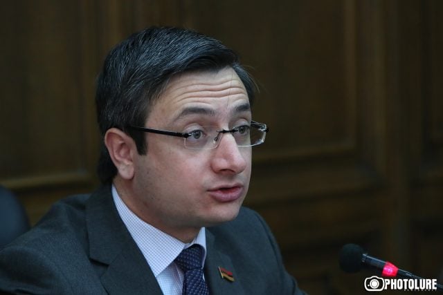 Депутат Горгисян напомнил Пашиняну анекдот о пирожке с мясом: «Не окажитесь случайно сами в этой ситуации»