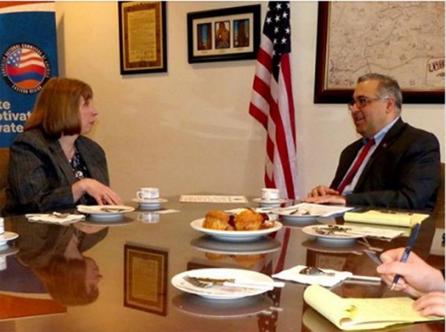 Посол США в Армении Линн Трейси встретилась с представителями Армянского Национального Комитета Америки