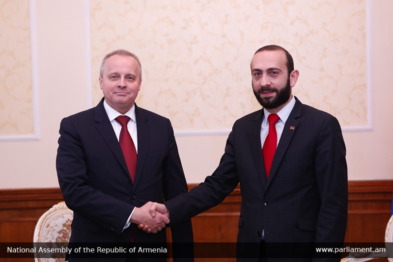 Арарат Мирзоян принял посла России в Армении