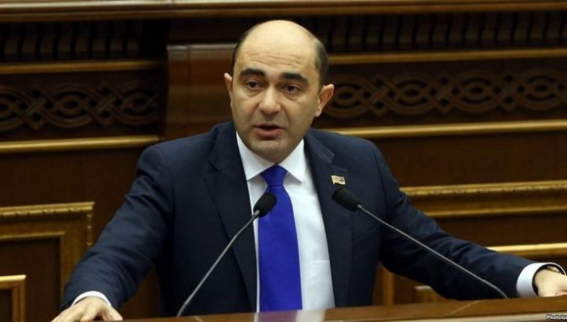 Фракция «Просвещенная Армения» пригласила главу МИД Мнацаканяна на встречу в парламент