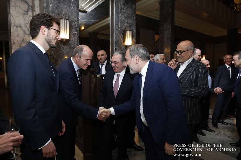 Никол Пашинян обсудил с армянскими предпринимателями Бельгии вопросы развития экономических связей
