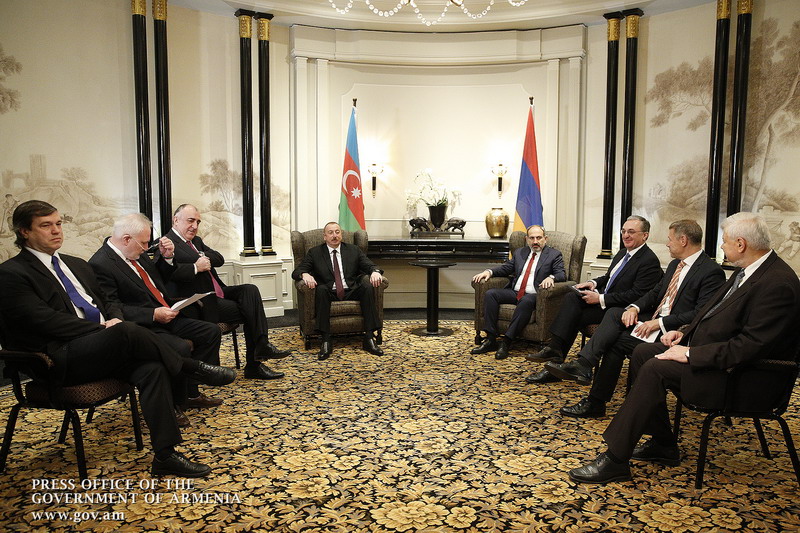 Официальный Ереван: в Вене состоялись переговоры между премьер-министром Армении и президентом Азербайджана
