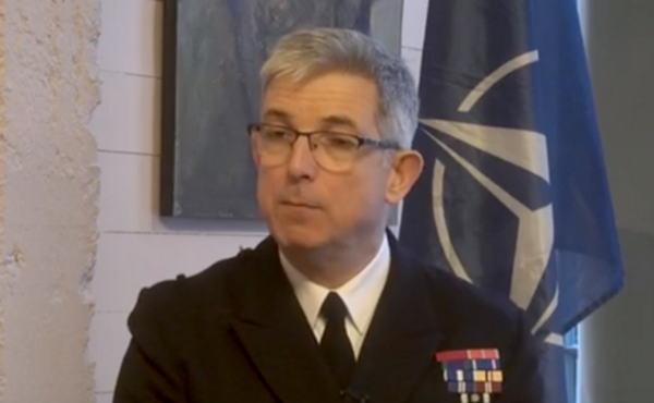 «НАТО не боится Путина»: командующий ВМС НАТО вице-адмирал Клайв Джонстон в Грузии — видео