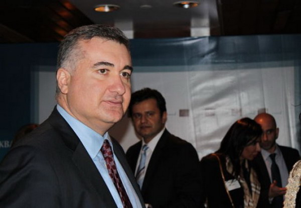 Посол Азербайджана в США «пожаловался» Fox News на «опасность войны»