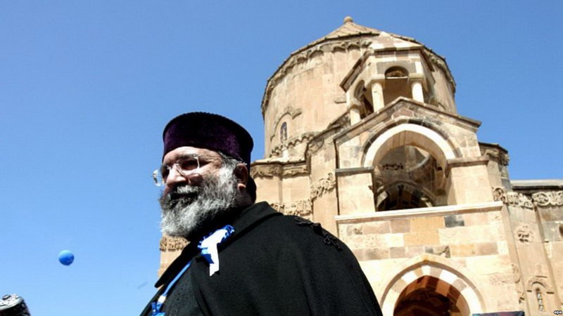 Умер Армянский Патриарх Константинополя Месроп Мутафян: пресс-секретарь Эрдогана выразил соболезнования