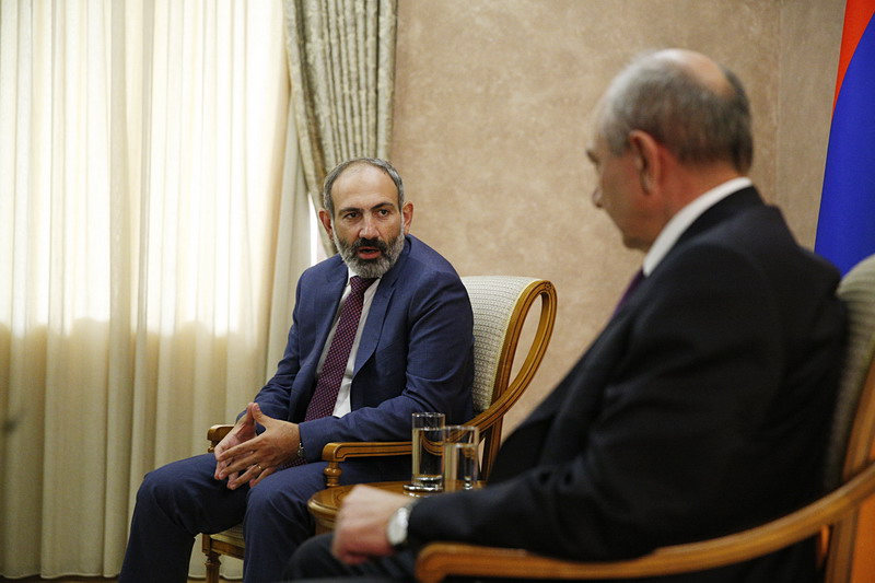 Никол Пашинян и Бако Саакян обсудили итоги встречи в Вене