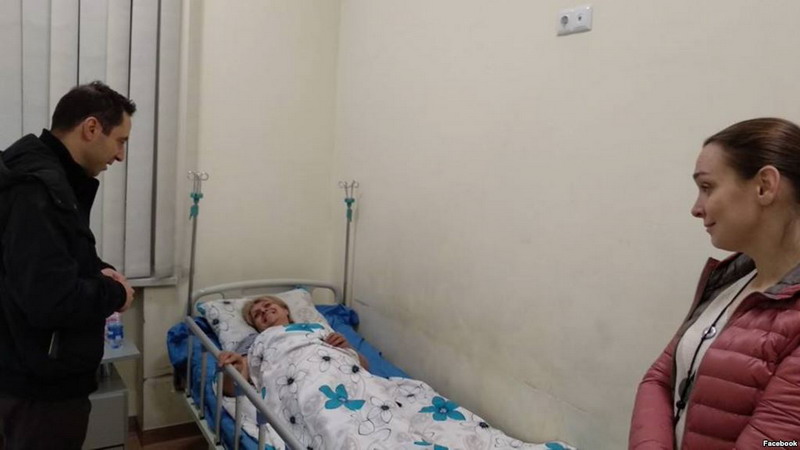 Мэр Еревана Айк Марутян посетил пострадавшую в акции протеста женщину в больнице