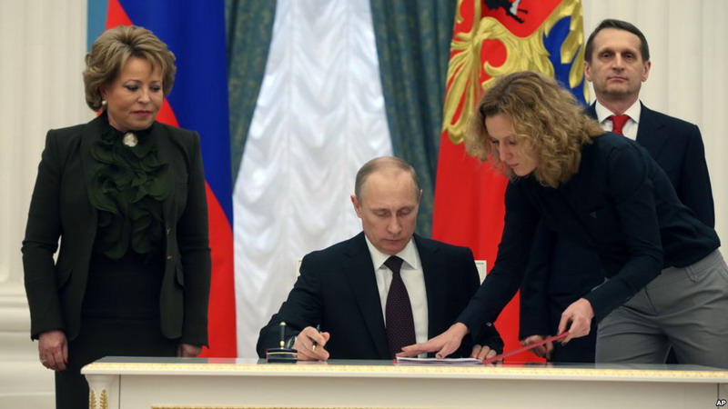 Путин подписал указ о приостановлении участия России в Договоре о РСМД от 1987г