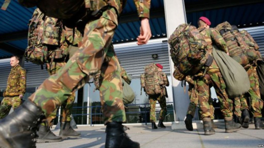 Стратегия динамичного развертывания — в действии: в Германию прибывают сотни военных США