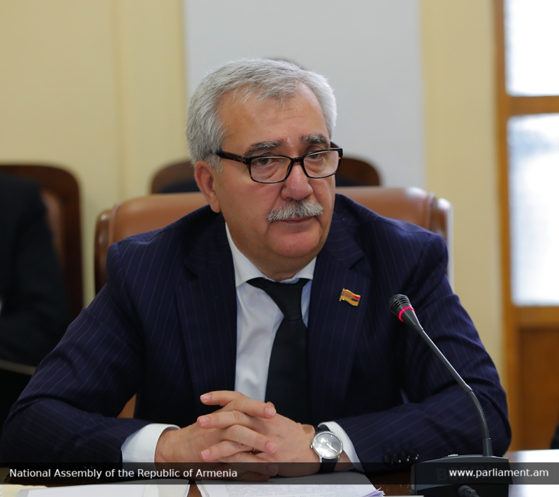 «Вазген сказал, чтобы мы не голосовали за приватизацию коньячного завода»: Андраник Кочарян