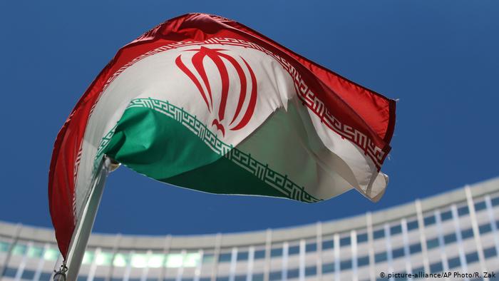 Глава МИД Ирана: Тегеран может выйти из Договора о нераспространении ядерного оружия