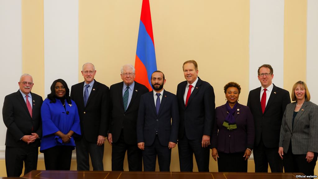 Конгрессмен США: наш визит был запланирован в Ереван, и цель визита — работа с парламентом